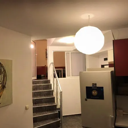 Barantiev Mansard Apartment Burgas